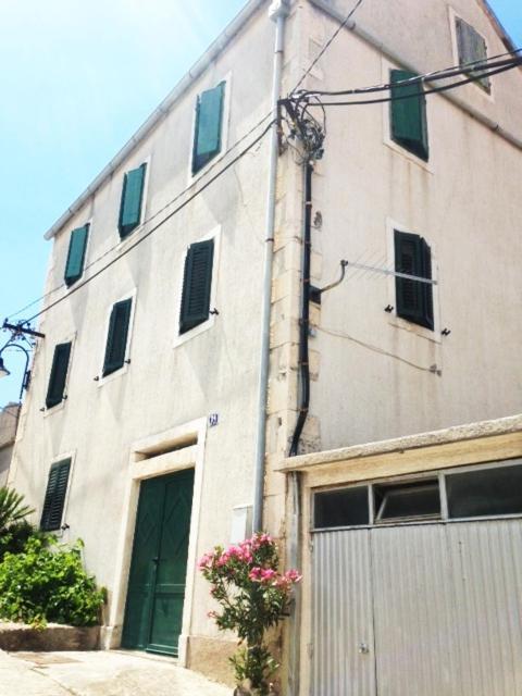 Gracin Apartment